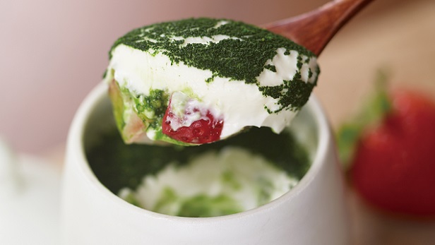 茶舎 ≪冬季限定≫ 苺と抹茶のあま糀ティラミスはじめました