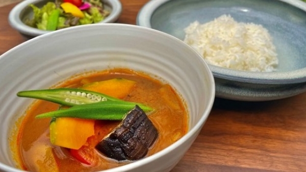 茶舎 ≪夏季・昼限定≫ だし咖喱はじめます